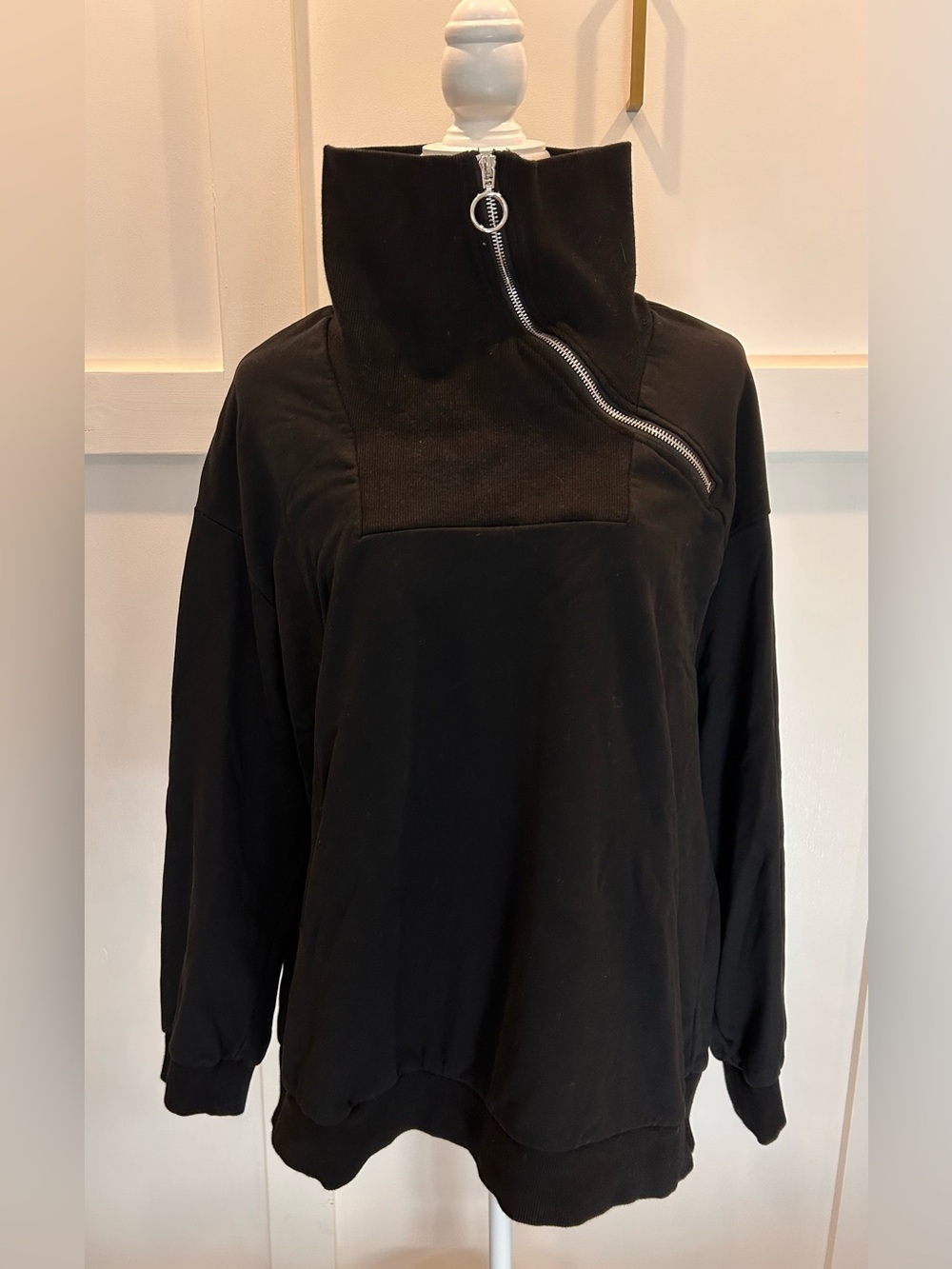 Black High Collar Zip-Accent Pullover